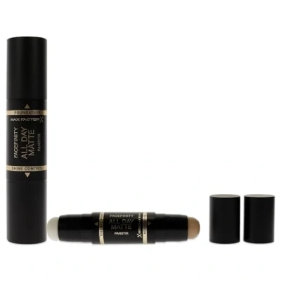 Image de Max Factor Facefinity All Day Panstik 70