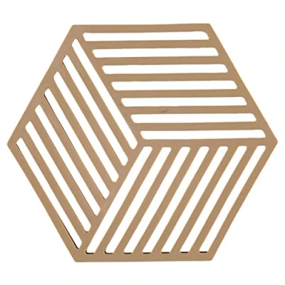 Image de Zone Denmark Trivet Hexagon Dark Camel 16 x 14 cm