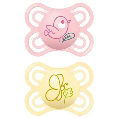 Image de MAM Perfect Lot de 2 tétines pour un développement sain des dents et la mâchoire, en matériaux durables bio renouvelables, avec boîte à tétine, bébé 0 6 mois, motif oiseau/papillon