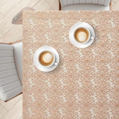Image de KP HOME Nappe Toile Cirée 200x137cm, Rectangulaire Imperméable et Facile à Nettoyer, Housse de Table en PVC pour Intérieur Extérieur, Plastique Vinyle Motif Dentelle Médaillon Doré