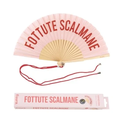 Image de Fisura Éventail Original avec Le Message “F*ttute scalmane. Moderne en Bois et Amusant. Rose. Cordon pour éventail. Dimensions : 42,5 x 23 cm.