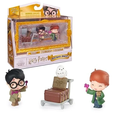 Image de Wizarding World Spin Master Ensemble de Figurines Potter Micro Magical Moments avec Harry, Ron, Hedwig et vitrine, Jouets pour Enfants 6 Ans Plus CollectibleMltPckHarryandRon, 6067432, 1