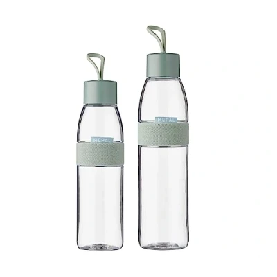 Image de Mepal Lot de 2 gourdes Ellipse Nordic Sage Contenance 500 et 700 ml Convient également pour les boissons gazeuses Matériau incassable Anti fuite Passe au lave vaisselle