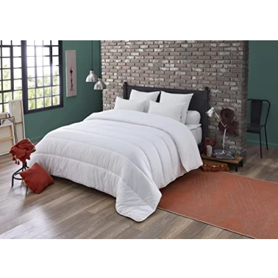 Image de DODO Couette Chaude Anti acariens 220x240 pour lit 2 Personnes Saniprotect Protection Efficace et Ultra Douce Fabriqué en France Lavable Machine à 40c