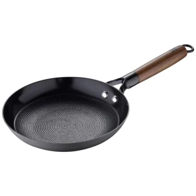 Image de Masterpro Odin Poêle à frire en fer forgé de 20 cm, antiadhésive céramique renforcée, poignée ergonomique bois d&#039;acacia, compatible avec l&#039;induction et le four, sans produits toxiques