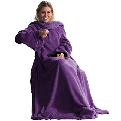 Image de CelinaTex Couverture TV avec Manches et Poche pour Les Pieds Moelleuse XL 170 x 200 cm Violet Microfibre Fleece Soft Oeko TEX
