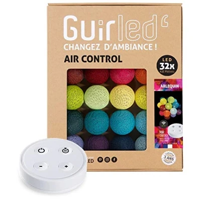 Image de GuirLED Guirlande lumineuse boules coton LED USB Télécommande sans fil Veilleuse bébé 2h Adaptateur secteur double 2A inclus 4 intensités 32 3.2m Arlequin