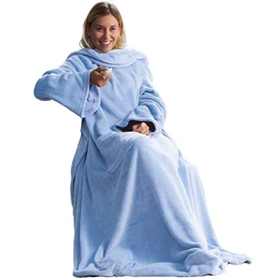 Image de CelinaTex Couverture TV avec Manches et Poche pour Les Pieds Moelleuse 150 x 180 cm Bleu Clair Microfibre Polaire Douce Oeko TEX
