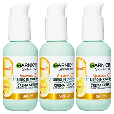 Image de Garnier SkinActive Sérum Visage Vitamine C en Crème 2en1 Illuminateur et Anti Imperfections SPF 25 pour Peaux Ternes Inégales Formule à la l&#039;Extrait d&#039;Agrumes 3 Flacons de 50ml