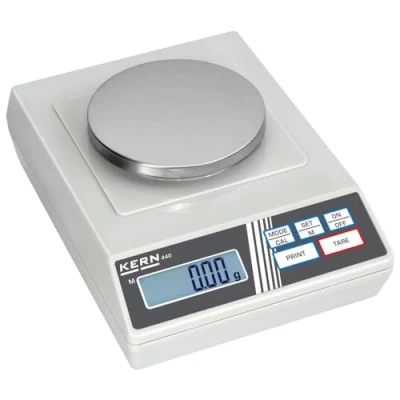 Image de Balance de précision Kern 440 49N Plage pesée (max.) 4 kg Résolution 0.1 g sur secteur à  pile(s) batterie argent1 pc(s)