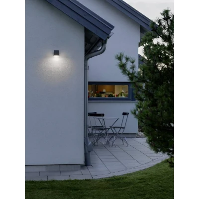 Image de Konstsmide Applique d&#039;extérieur LED Monza carrée 1 lampe