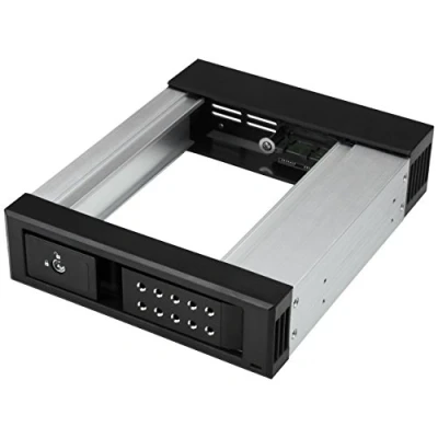 Image de StarTech.com 5.25 to 3.5 Hard Drive Hot Swap Bay For 3.5&quot; SATA SAS Drives Adaptateur pour baie de stockage 5,25&quot; à 3,5&quot;