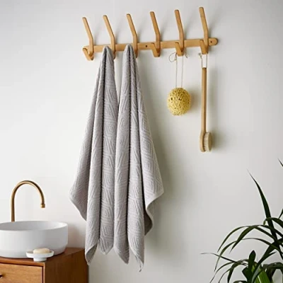 Image de Catherine Lansfield Diamond Geo Sculpted Paire de draps Bain en Coton Gris 90 x 140 2 cm