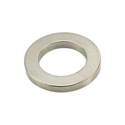 Image de Aimant en Néodyme Pour Les Applications D&#039;Ingénierie, de Fabrication et Technologie 40mm O.D. x 25mm I.D. 5mm D&#039;Épaisseur Tirage 20kg