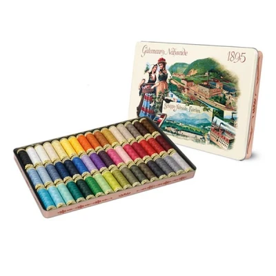 Image de Gütermann creativ Coffret Nostalgie avec 48 bobines de fil Pour Tout Coudre 100 m dans différents coloris