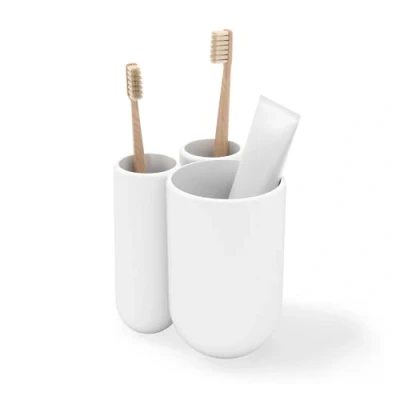 Image de UMBRA Toothbrush Holder Touch. Porte brosse à dents Plastique moulé. Coloris blanc. Dimension 8.9x7.6x10.2cm