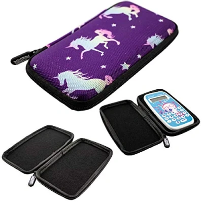Image de caseroxx Sac de Protection la Calculatrice Compatible avec Texas Instruments Little Professor en Motif Licorne Violet, Housse Rangement Transport