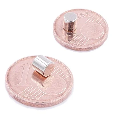 Image de Brudazon 10 Mini Aimants Disques 4x4mm N52 niveau le plus forte en néodyme ultra fortes Aimant de puissance pour modélisme, photo, tableau blanc, artisanat Disque extra