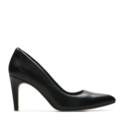 Image de Clarks Laina Rae, Escarpins Femme, Noir, 37 EU