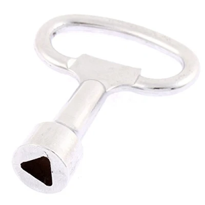 Image de sourcing map Clé Triangle Poubelle à Douille Triangulaire pour Serrure Panneau de 7 mm