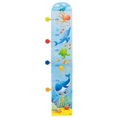 Image de goki 60665 Toise en bois Motif monsieur baleine et mer 90 140 cm Pour enfants Avec 4 pinces colorées Motifs marins océans Lot de 5 À partir 1 an