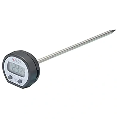 Image de Taylor Pro Thermomètre de Cuisson Numérique, Sonde Précise et Multi Fonctionnelle avec Enregistrement Températures, Idéale pour Viande, Poisson Barbecue, Acier Inoxydable / Noir
