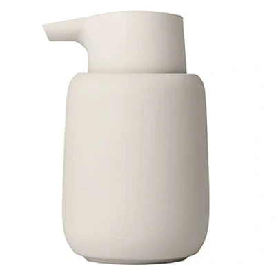 Image de blomus Distributeur de Savon, Céramique, Plastique, Silicone, Beige Clair, H 14 cm, T 9,5 Ø 8,5, V 0,25 l 69054