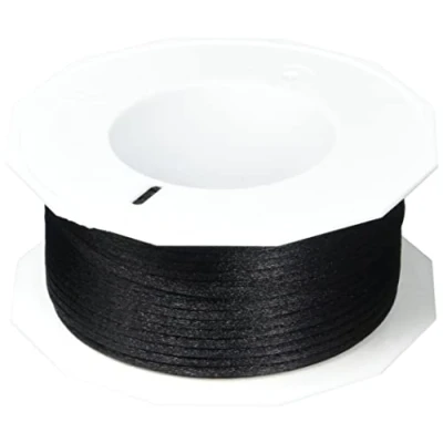 Image de PRÄSENT C.E. Pattberg RHEIN Fil Queue de Rat Noir, Bobine 50 m Cordon Satin pour Bracelet, cordelette Collier, Largeur 3 mm, Emballage Cadeau, Accessoire décoration
