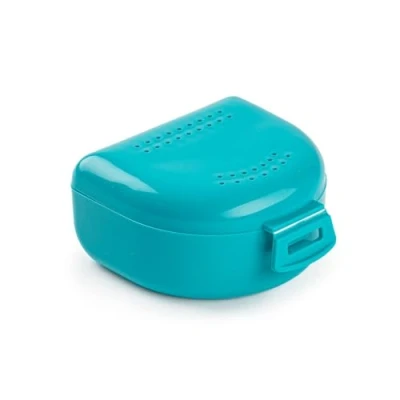 Image de Boîte pour appareil dentaires, et dentaires étui respirant avec trous d&#039;évent portable, durable facile à nettoyer 80 x 45 mm porte bite dentaire en plastique bleu clair.