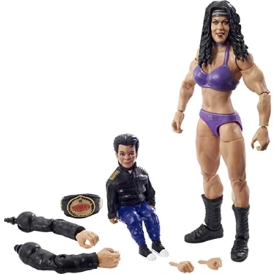 Image de WWE WrestleMania Collection Élite figurine articulée de catch, Chyna, visage réaliste et mains interchangeables, jouet pour enfant, GVC09