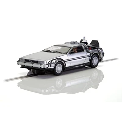Image de Scalextric Retour vers Le Futur vs Knight Rider à l&#039;échelle 1:32, Voiture Time Machine C4249, Marron
