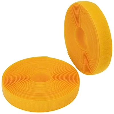 Image de AERZETIX C65897 Bande/rouleau de scratch 20 mm 5 mètre auto agrippant organisateur/serre câbles ruban sac vêtement attache sangle couleur: jaune canard en polyamide et polyester