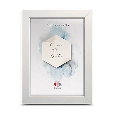Image de aFFa frames Hekla The Frame Cadre photo en MDF Avec verre acrylique Blanc 15 x 20 cm
