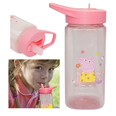 Image de Peppa Pig bouteille d&#039;eau avec paille 420 ml, sans déversement, BPA, en plastique rose, bec rabattable, carrée pour enfants de 6 mois et plus
