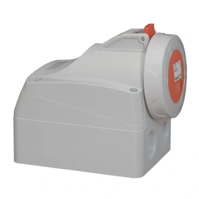 Image de Prise saillie fixe P17 plastique IP67/67 IK09 3P+N+T 16A 380V à 415V LEGRAND Prêt poser multiple