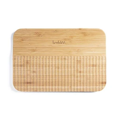 Image de Trebonn Wave Chop &amp; Slide, planche à découper en bambou avec motif guide de coupe et canal récupérateur nourriture, fond antidérapant (30 x 20 cm)