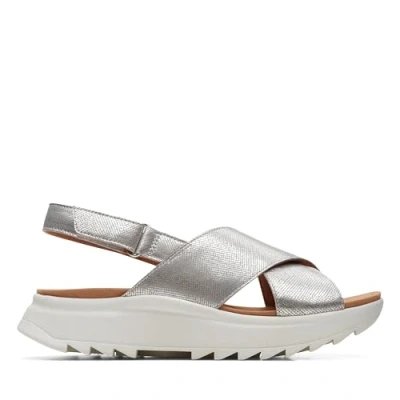 Image de Clarks Dashlite WISH Sandales à plateforme, Femme, Taille: 35.5, Silver metallic Cuir