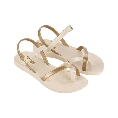 Image de Ipanema Fashion Sand X Kids Sandal, Beige/Gold, 27 EU