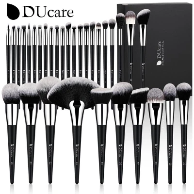 Image de DUcare 32 pièces ensemble de pinceaux maquillage noirs professionnels en poils chèvre naturels fond teint poudre Contour fard à paupières