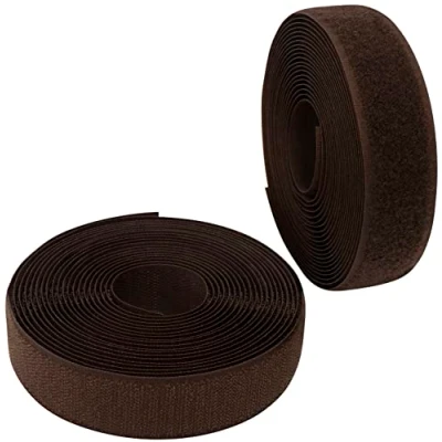 Image de AERZETIX C65967 Bande/rouleau de scratch 30 mm 5 mètre auto agrippant organisateur/serre câbles ruban sac vêtement attache sangle couleur: cacao en polyamide et polyester