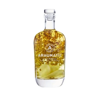 Image de ARHUMATIC Punch au Rhum Thym Citron Gingembre (Amoris Elixatura) 28% Alcool Origine : France A servir en digéstif ou apéritif Fabrication artisanale 70 cl