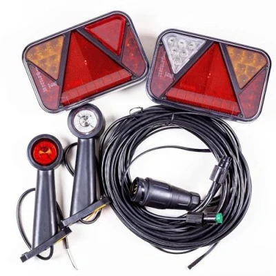 Image de UNITRAILER Kit éclairage remorque: Feux arrières LED Fristom FT 270, gabarits Horpol LD 726 + Faisceau 7m à 7 Broches
