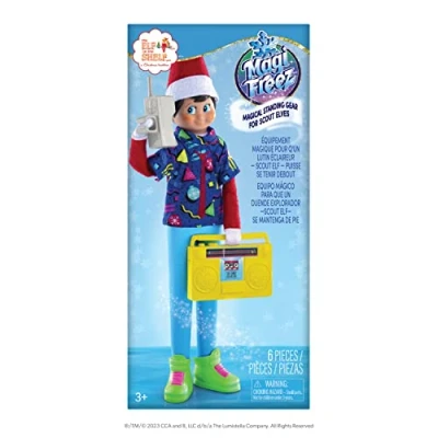 Image de the Elf on Shelf MagiFreez Ensemble d&#039;équipement rétro Rad 80&#039;s Aidez Votre Scout Elfe à trouver sa Puissance Debout Magique Les Accessoires incluent Un Pantalon Magique, des Baskets, Une