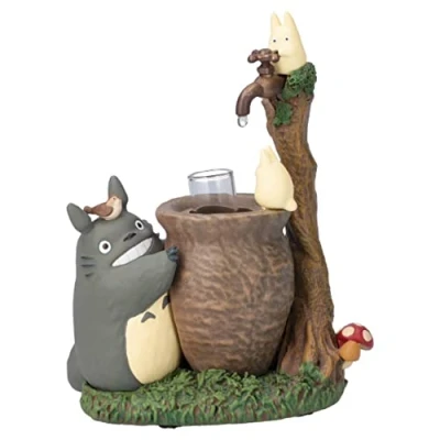 Image de Studio Ghibli Mon Voisin Totoro Totoro, Vase à Fleurs Tige Unique avec Robinet de forêt bénélique