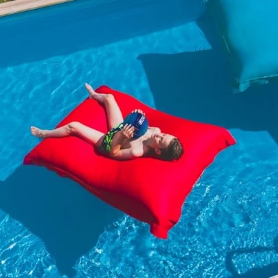 Image de LIVEDECO Pouf Géant XXL Déhoussable, Flottant pour Piscine, Rouge Pool BiG52