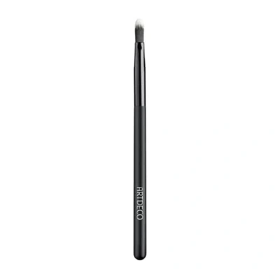 Image de ARTDECO Multi Purpose Brush Pinceau pour les yeux polyvalent en poils synthétiques textures crème, liquide, poudre et gel 1 pièce