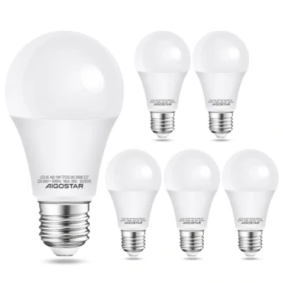 Image de Aigostar Pack de 5 ampoules LED A60 10W, culot E27, lumière chaude 3000K, 950 lumens. Angle 280º, IRC &gt; 80, non dimmable