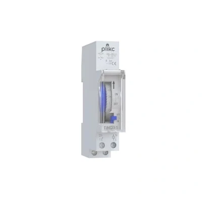 Image de Interrupteur de temps électromécanique à cavaliers, programmation quotidienne, installation sur barre DIN 1 module Réserve charge 72 heures Plikc TIM501