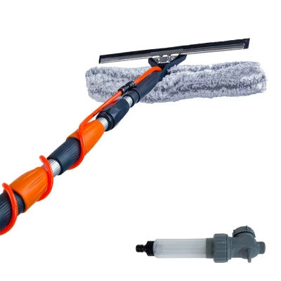 Image de Aquascopic perche Télescopique nettoyage Combiné Mouilleur Raclette perméable à l’eau et Tuyau d&#039;eau spirale Externe Nettoyeur de Fenêtres panneau solaire Jusqu&#039;à 4,5 m