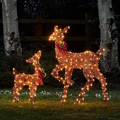 Image de Lights4fun Déco Biche et Faon de Noël en Fils Coton Marron avec LED Blanc Chaud pour Extérieur